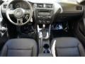 Black - Jetta SE Sedan Photo No. 7