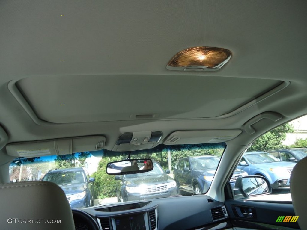 2011 Outback 2.5i Limited Wagon - Crystal Black Silica / Off Black photo #12