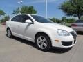 Campanella White - Jetta SE Sedan Photo No. 7