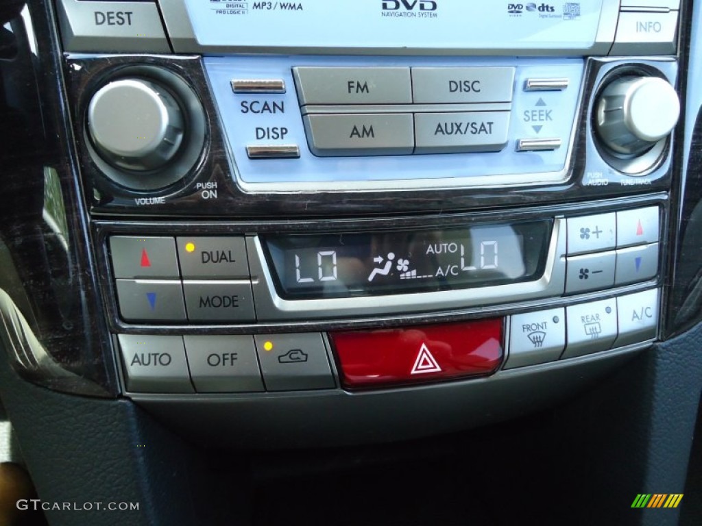 2011 Outback 2.5i Limited Wagon - Crystal Black Silica / Off Black photo #25