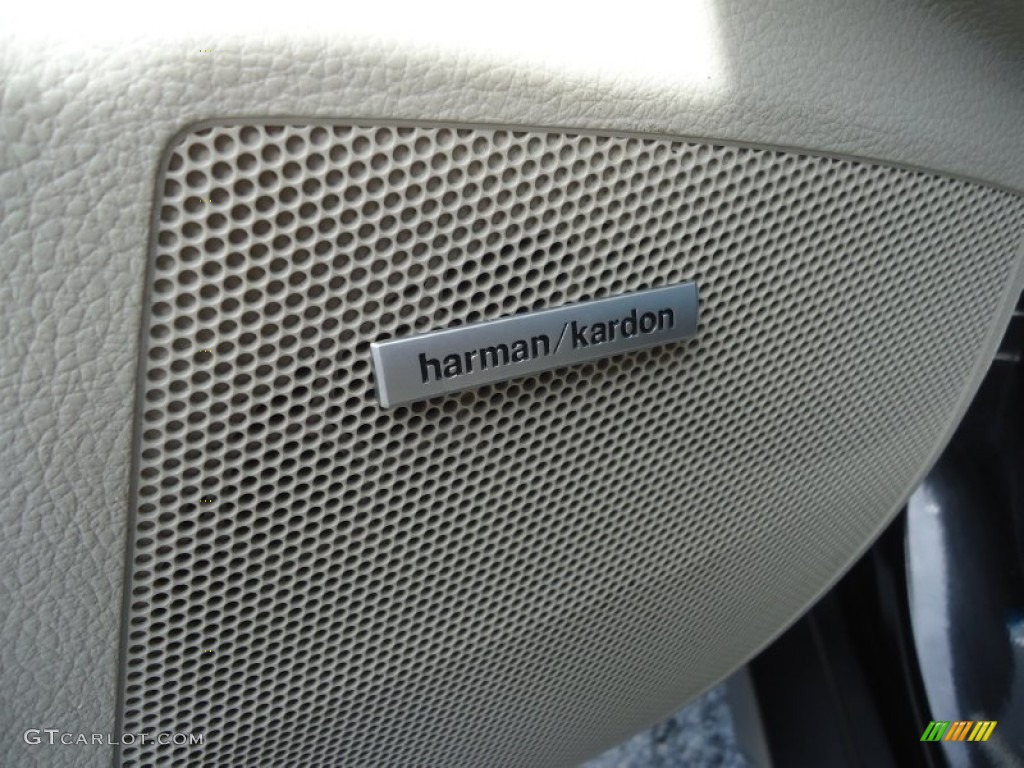 2011 Outback 2.5i Limited Wagon - Crystal Black Silica / Off Black photo #31