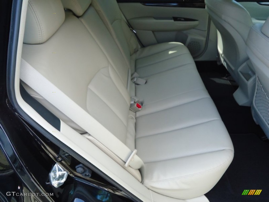 2011 Outback 2.5i Limited Wagon - Crystal Black Silica / Off Black photo #39