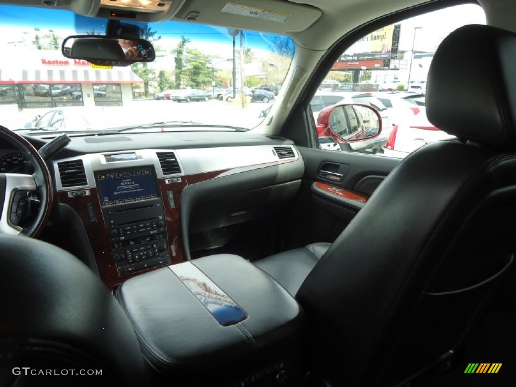 2008 Escalade AWD - Sonoma Red / Ebony photo #41