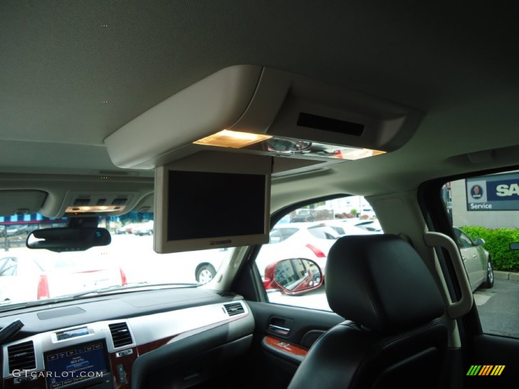 2008 Escalade AWD - Sonoma Red / Ebony photo #42