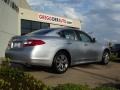 Liquid Platinum - M 37 Sedan Photo No. 3