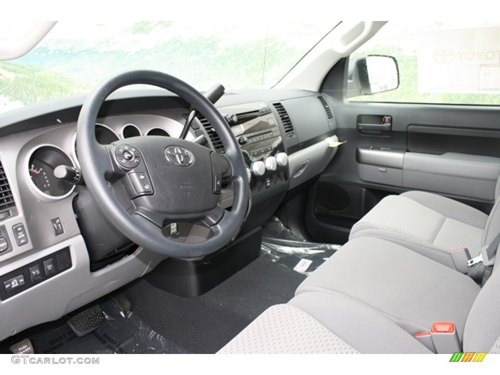 2012 Tundra Double Cab 4x4 - Super White / Graphite photo #4