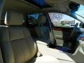 Ivory Pearl - M 35x Sedan Photo No. 23