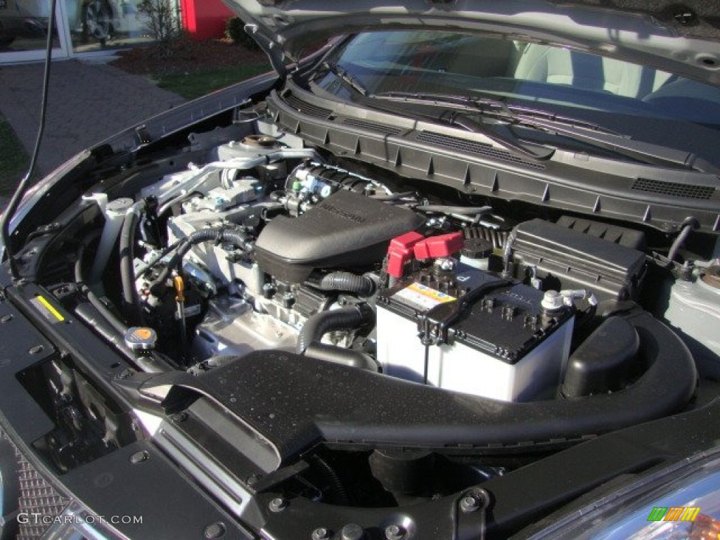 2011 Nissan Rogue S AWD Engine Photos