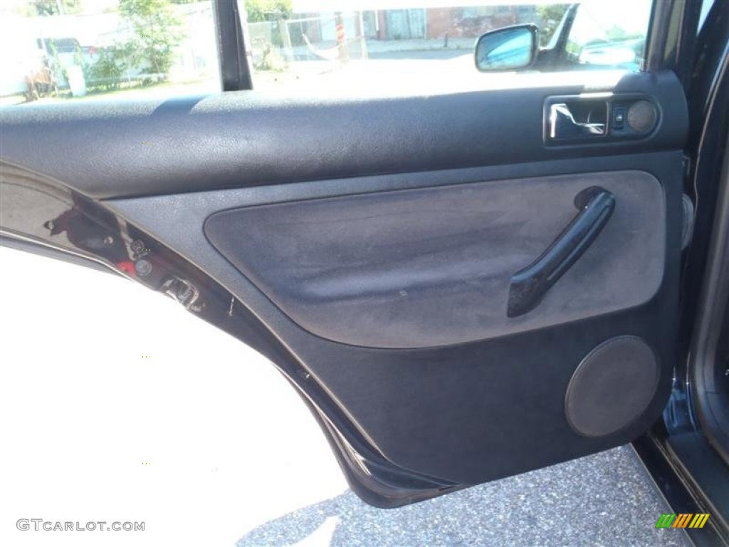 2002 Jetta GLS Sedan - Black / Black photo #36