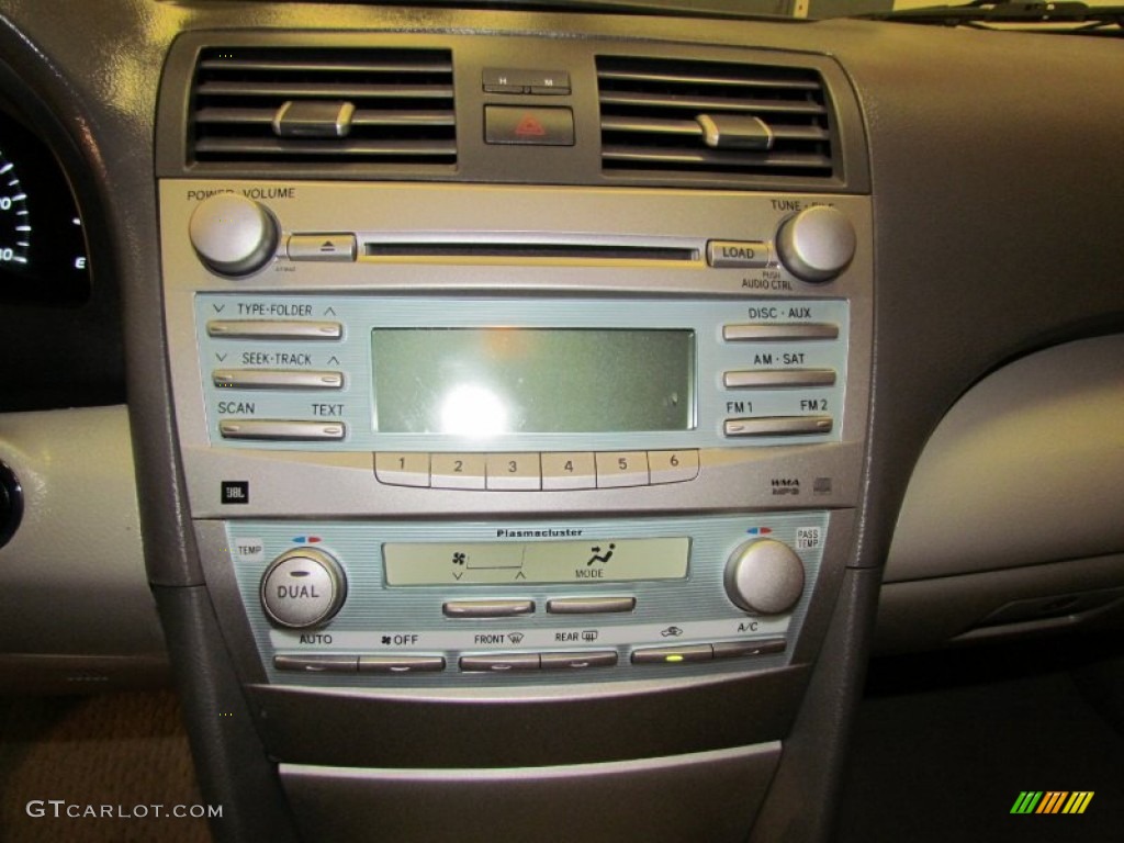 2009 Toyota Camry Hybrid Controls Photo #63495436