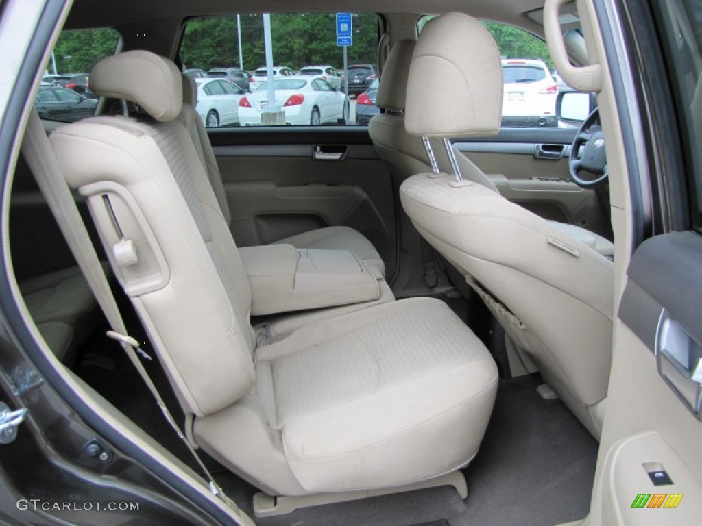2009 Borrego LX V6 - Metal Bronze / Beige photo #12