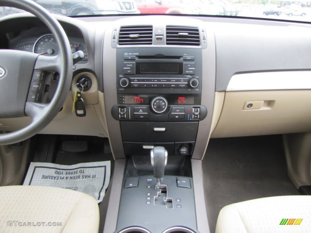 2009 Borrego LX V6 - Metal Bronze / Beige photo #14