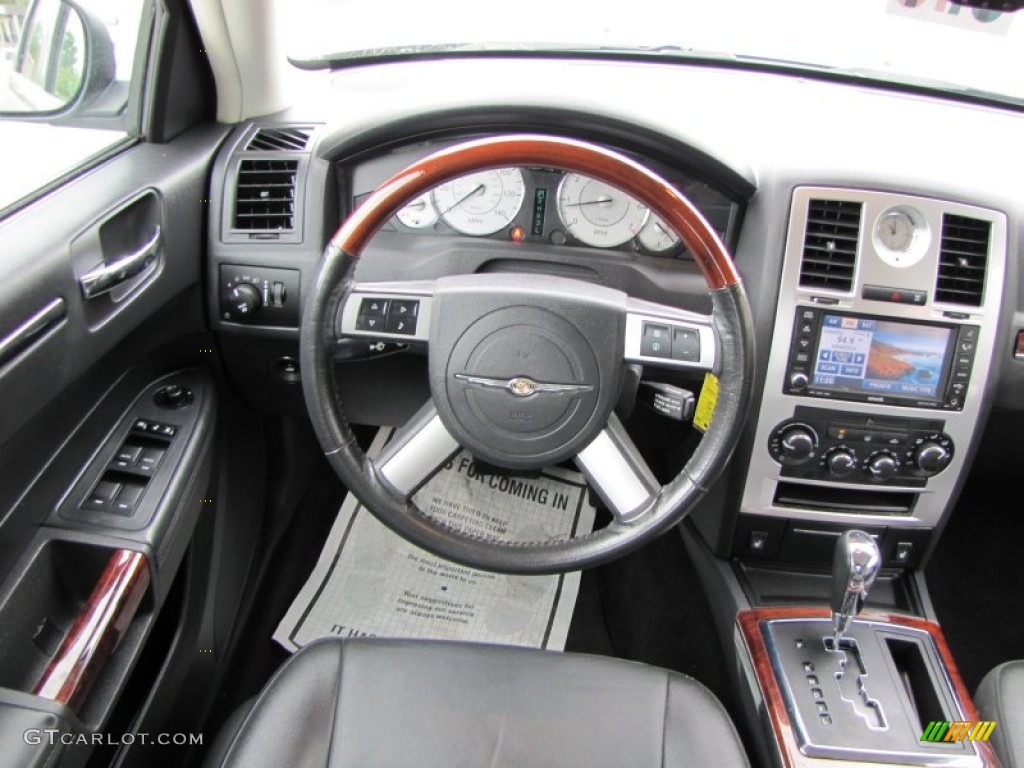 2009 Chrysler 300 Limited Dashboard Photos