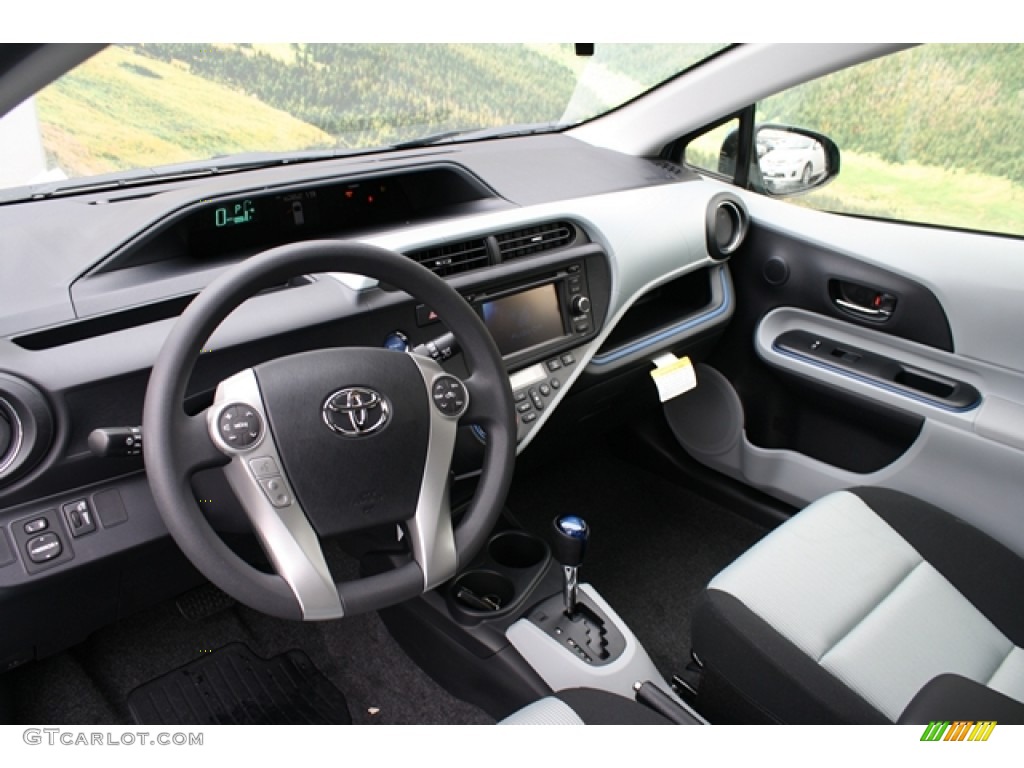 2012 Prius c Hybrid Three - Summer Rain Metallic / Light Blue Gray/Black photo #4