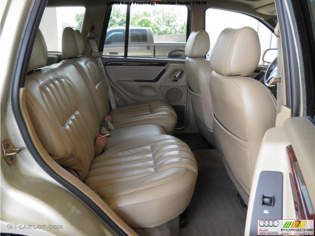 2000 Grand Cherokee Limited 4x4 - Champagne Pearlcoat / Camel photo #25