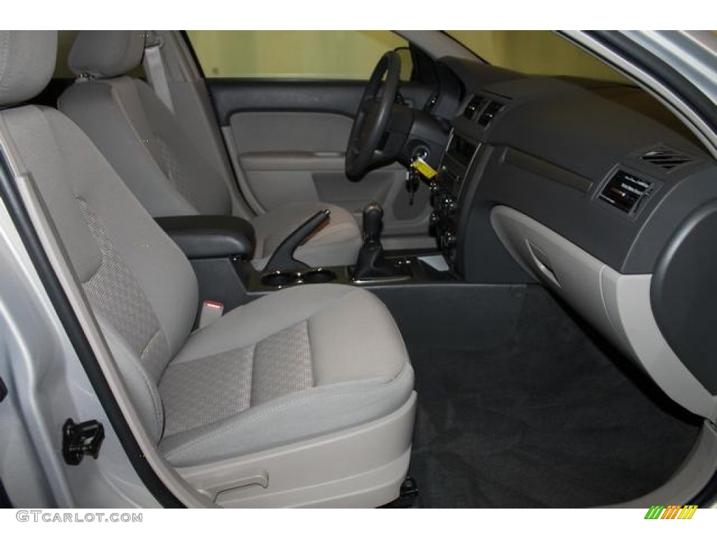 2010 Fusion SE - Smokestone Metallic / Medium Light Stone photo #16