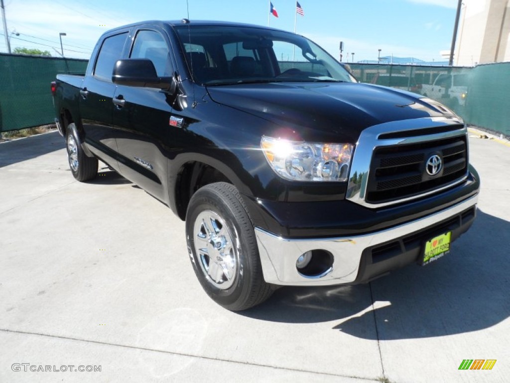 2011 Tundra CrewMax 4x4 - Black / Black photo #1