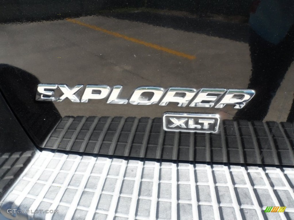2003 Explorer XLT - Black / Graphite Grey photo #19