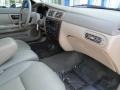 2005 Black Ford Taurus SEL  photo #23