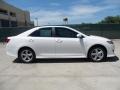 Super White - Camry SE Photo No. 2