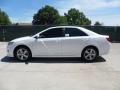 Super White - Camry SE Photo No. 6