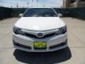 Super White - Camry SE Photo No. 8