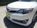 Super White - Camry SE Photo No. 10