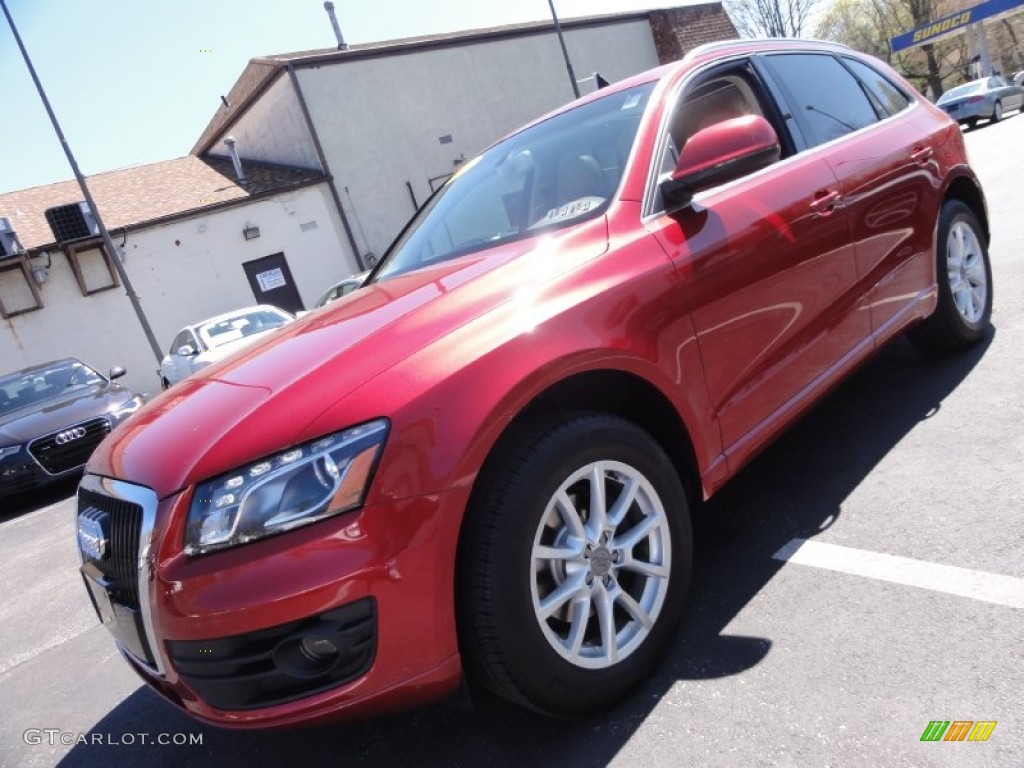 2009 Q5 3.2 Premium quattro - Garnet Red Pearl Effect / Cardamom Beige photo #3