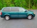 Melbourne Green Pearl - Grand Caravan SXT Photo No. 4
