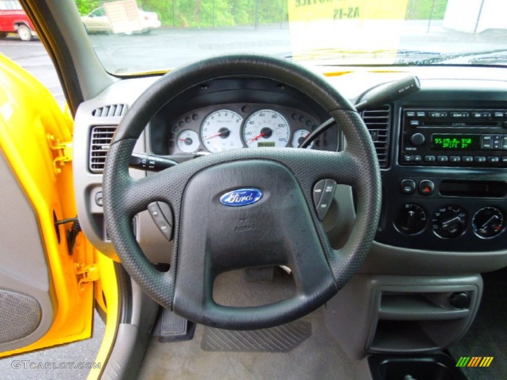 2002 Escape XLT V6 4WD - Chrome Yellow / Medium Graphite photo #14