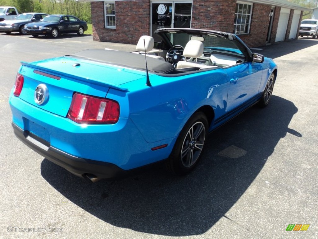 2010 Mustang V6 Premium Convertible - Grabber Blue / Stone photo #3