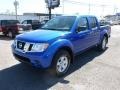 2012 Metallic Blue Nissan Frontier SV Crew Cab 4x4  photo #3