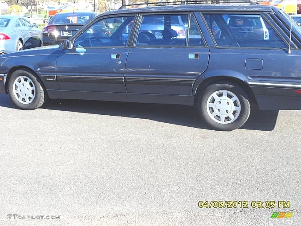 Blue Delft Metallic Peugeot 505