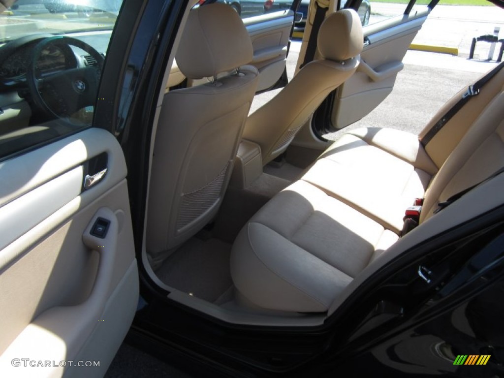 2002 3 Series 325i Sedan - Jet Black / Sand photo #20