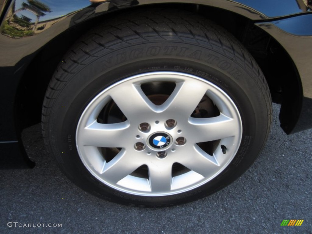 2002 3 Series 325i Sedan - Jet Black / Sand photo #39