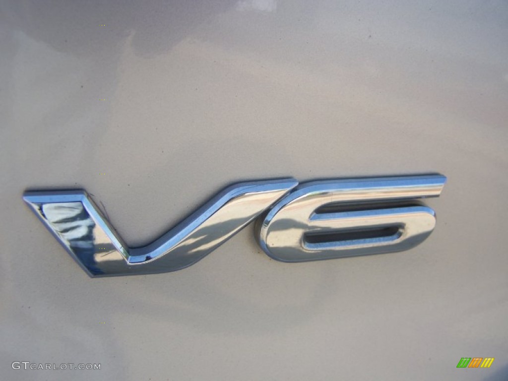 2006 Mazda MAZDA6 s Sport Wagon Marks and Logos Photos