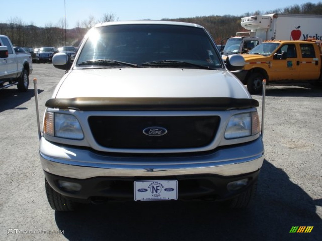 2002 F150 XLT SuperCab 4x4 - Silver Metallic / Medium Graphite photo #3