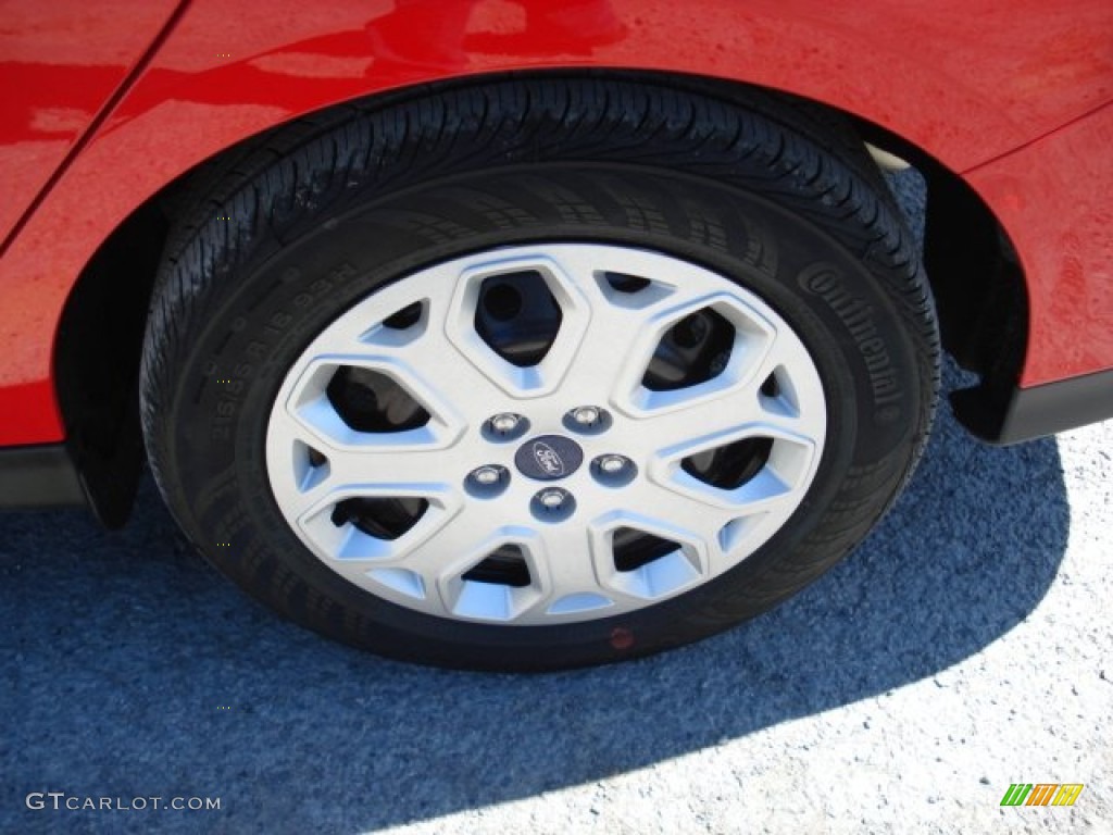 2012 Focus SE Sedan - Race Red / Charcoal Black photo #9