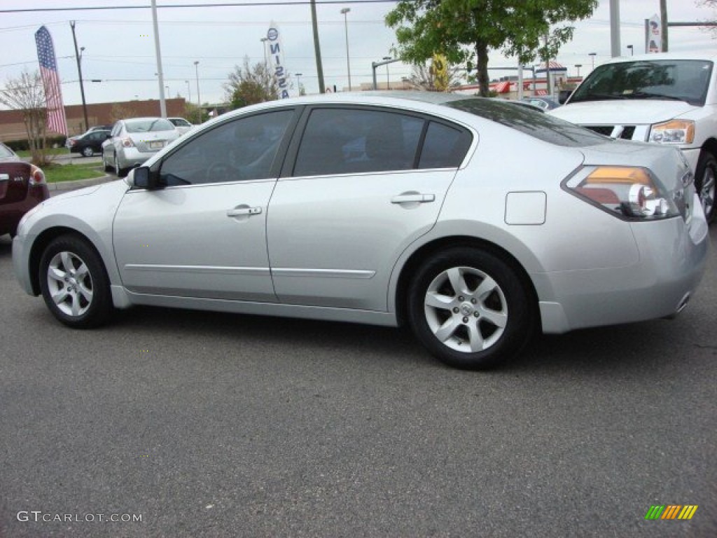2007 Altima 2.5 SL - Radiant Silver Metallic / Charcoal photo #6