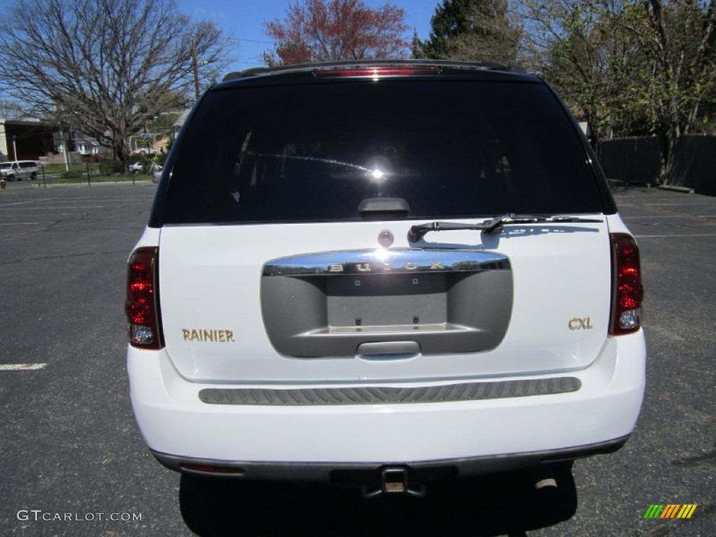2004 Rainier CXL AWD - Olympic White / Light Cashmere photo #6
