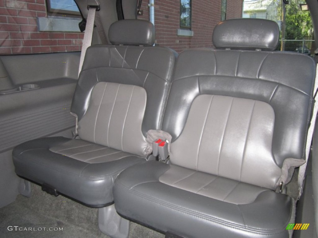 Medium Pewter Interior 2004 GMC Envoy XL SLT 4x4 Photo #63529794