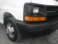 Summit White - Express 3500 Cutaway Moving Van Photo No. 2