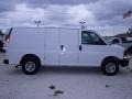 Summit White - Express 2500 Commercial Van Photo No. 10