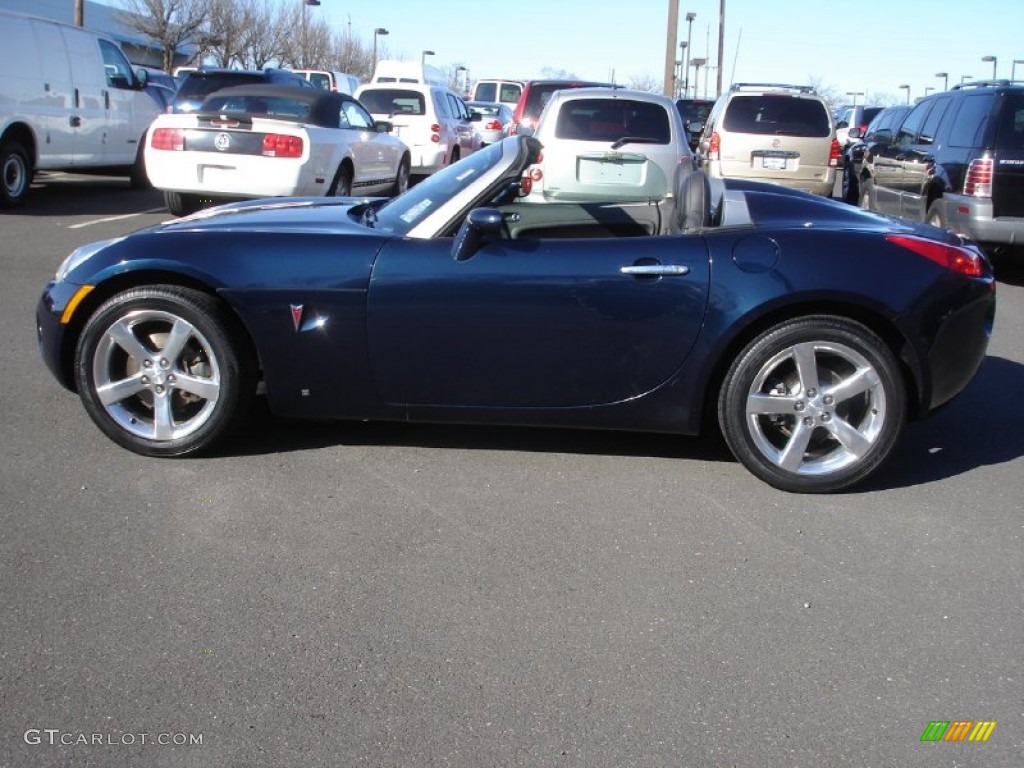2007 Solstice Roadster - Deep Blue / Ebony photo #11