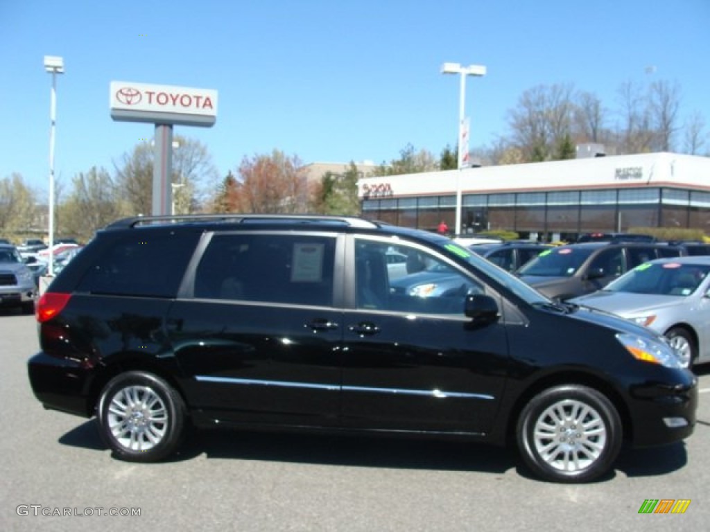 2010 Sienna Limited AWD - Black / Taupe photo #1