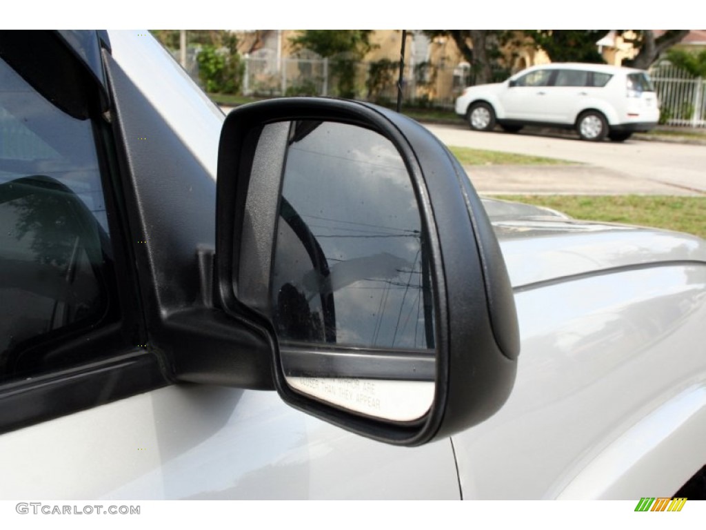 2005 Silverado 1500 Z71 Crew Cab 4x4 - Silver Birch Metallic / Dark Charcoal photo #21