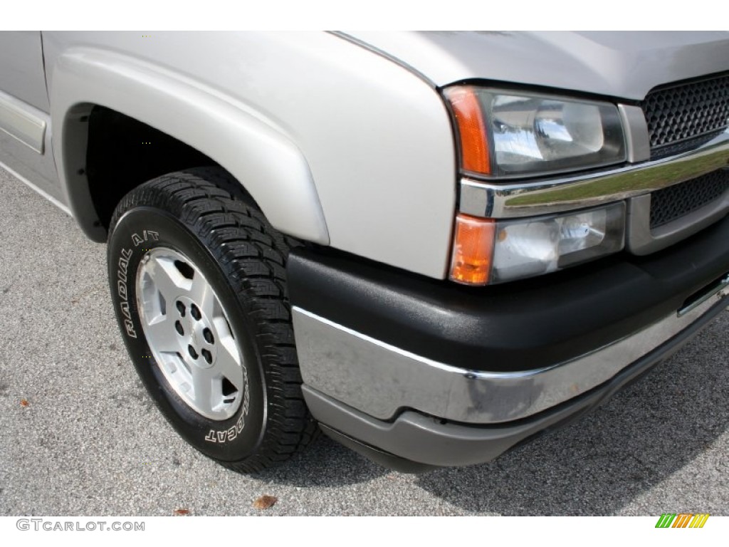 2005 Silverado 1500 Z71 Crew Cab 4x4 - Silver Birch Metallic / Dark Charcoal photo #22