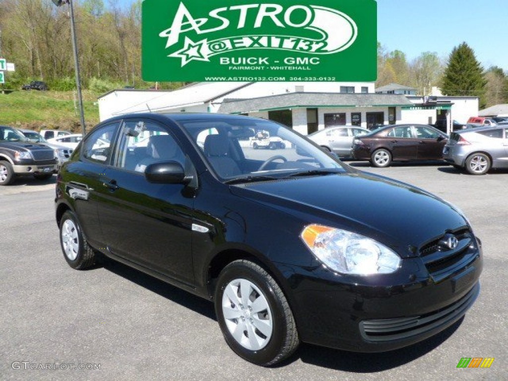 2010 Accent GS 3 Door - Ebony Black / Gray photo #1