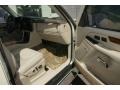White Diamond - Escalade EXT AWD Photo No. 9