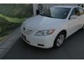 Super White - Camry LE Photo No. 25